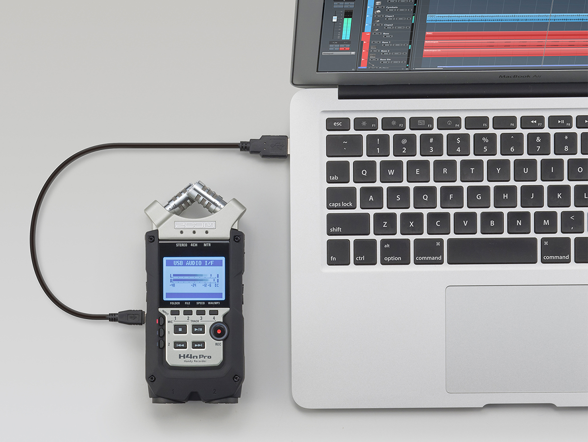 Zoom H4N Pro Handy Audio Recorder