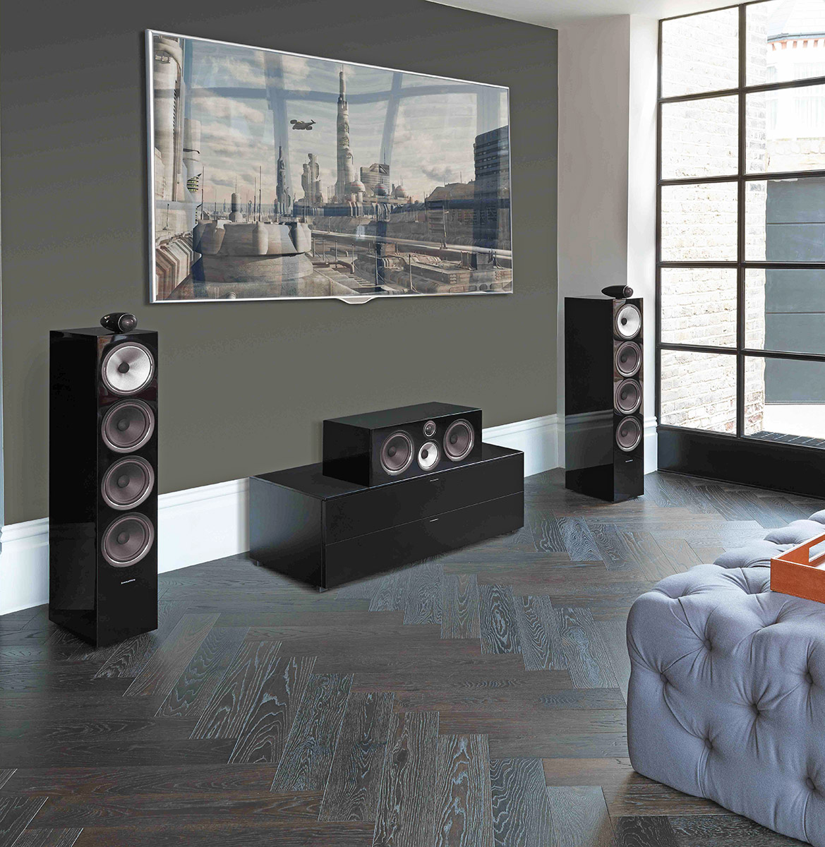 Bowers & Wilkins 700 Series Introduces New Technology to Classic ...