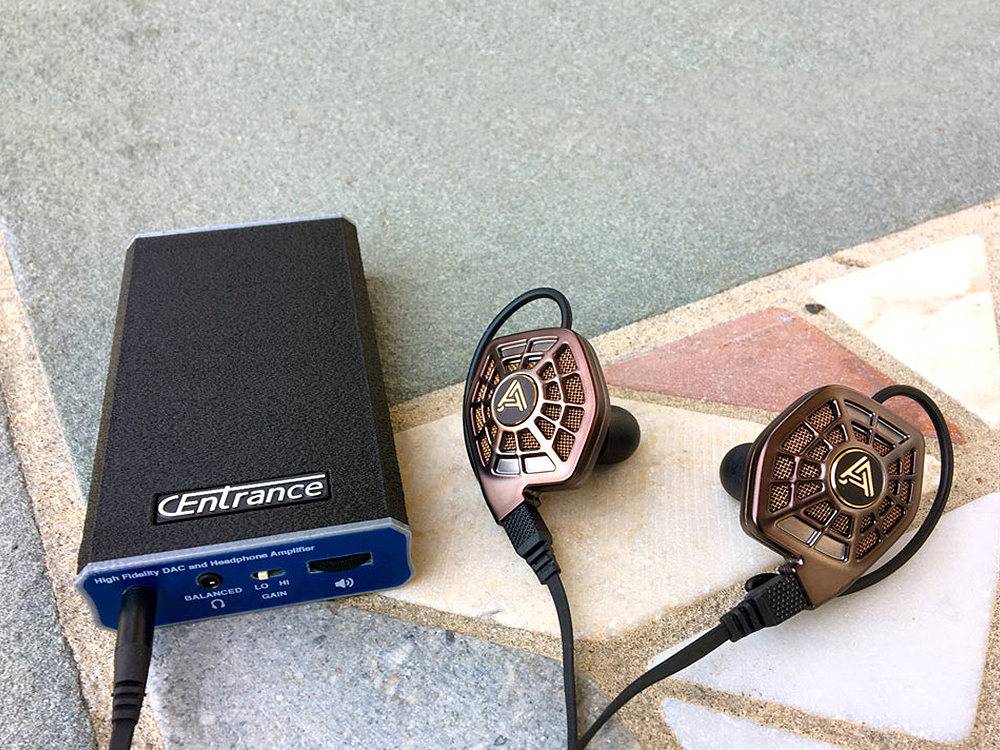 CEntrance Debuts BlueDAC Portable Balanced DAC/Amp with Wired and