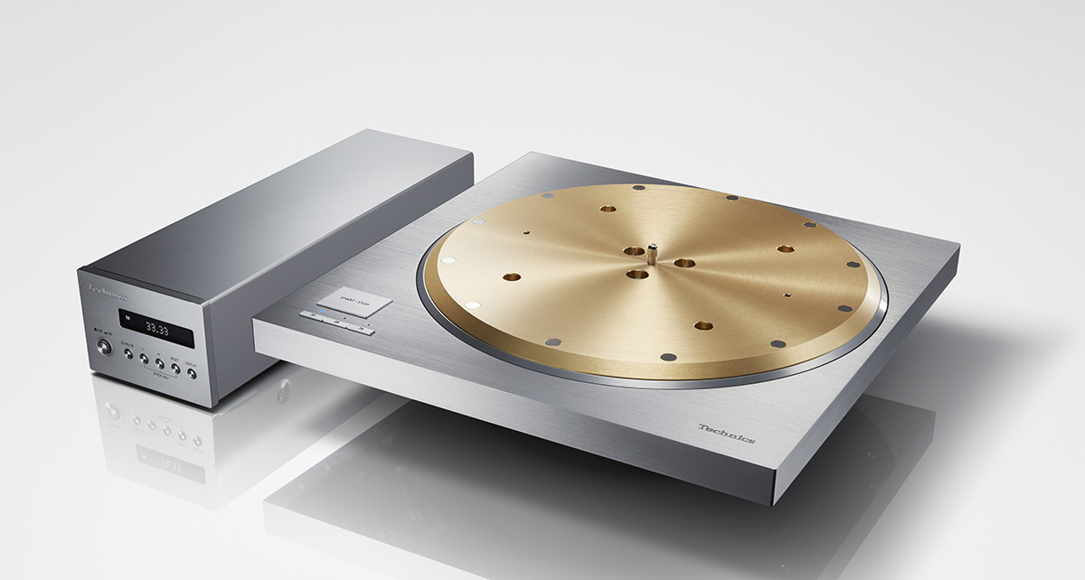 Technics Launches Two New Direct Drive Turntables in its Reference