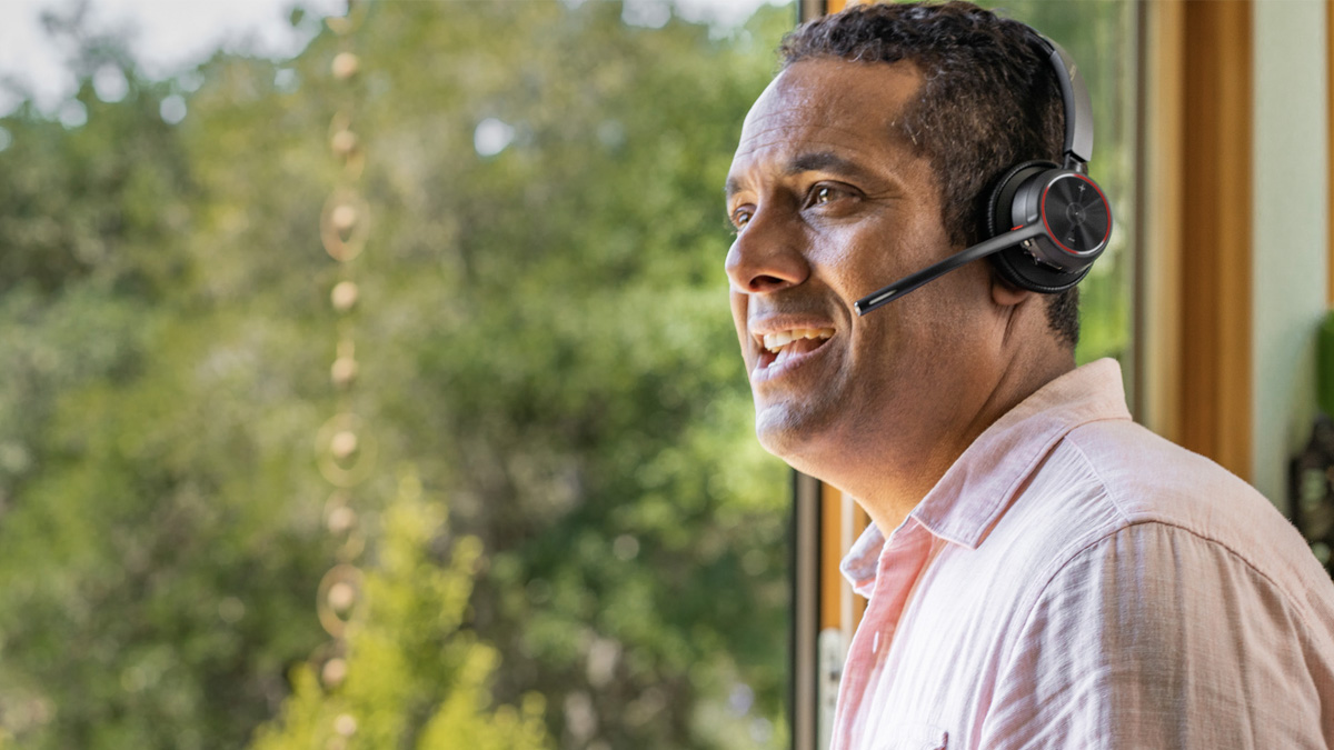 Poly Introduces Voyager 4300 UC Series Headset Designed for Flexible Work |  audioXpress
