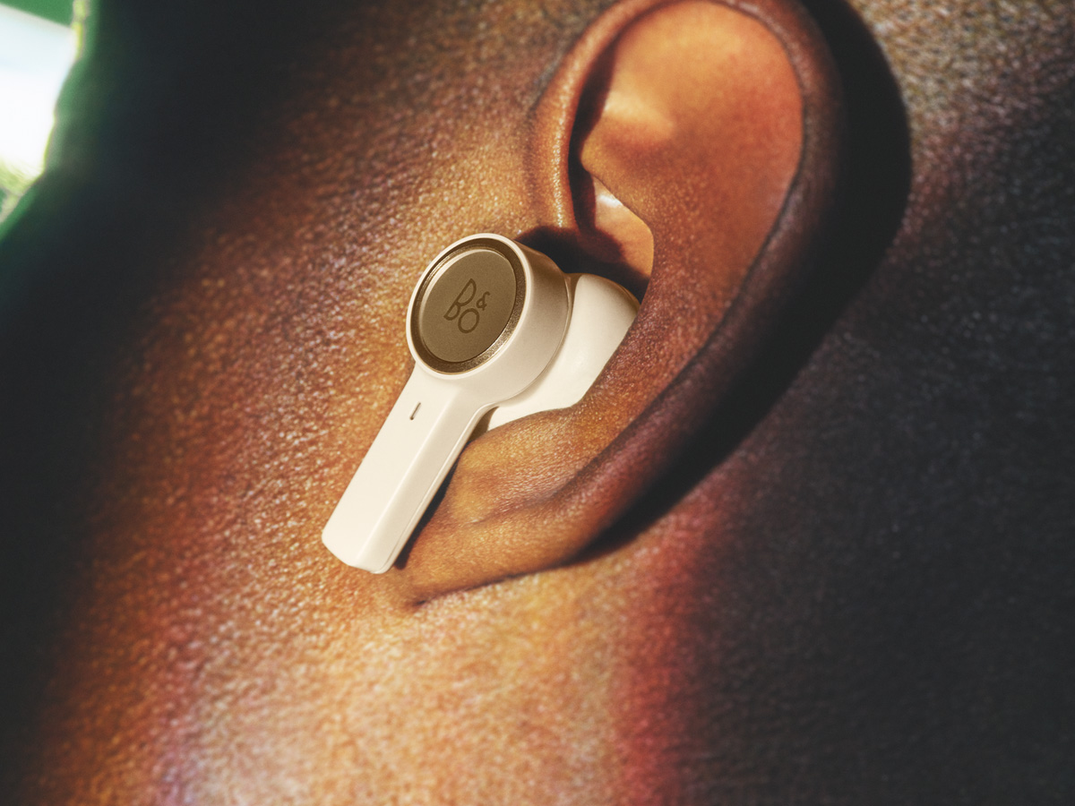 BANG & OLUFSEN BEOPLAY EX GOLD TONE GOLD-